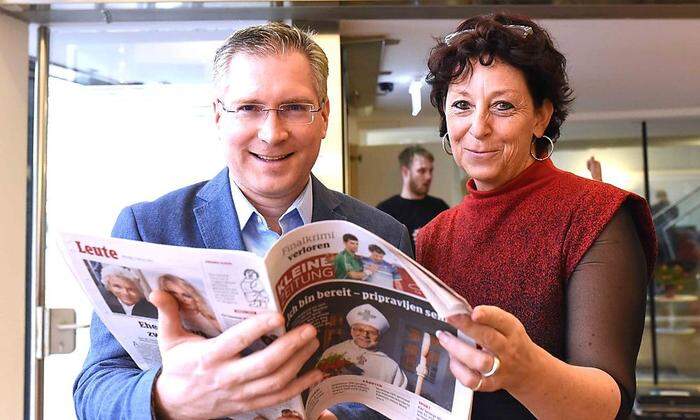 Martin Kulmer mit Anzeigenberaterin Elke Hartweger