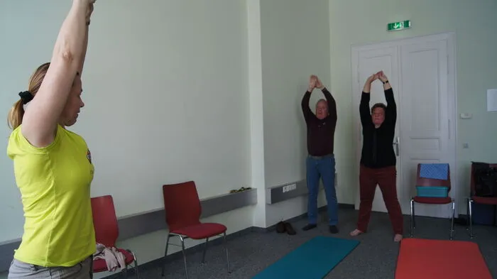 Jeden zweiten Dienstag im Monat treffen sich im alten LKH Gebäude in Hartberg Parkinson-Erkrankte zum Austausch und für Übungen für Körper und Geist.