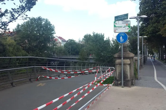 Die Unterführung beim Radweg Elise-Steininger-Steg (linkes Murufer) musste gesperrt werden.