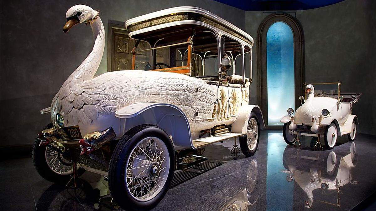 Schwanen-Familie: das Swan Car und dessen elektrische Miniatur