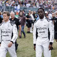 Brad Pitt als Ex-Formel 1-Star, der ein Comeback versucht