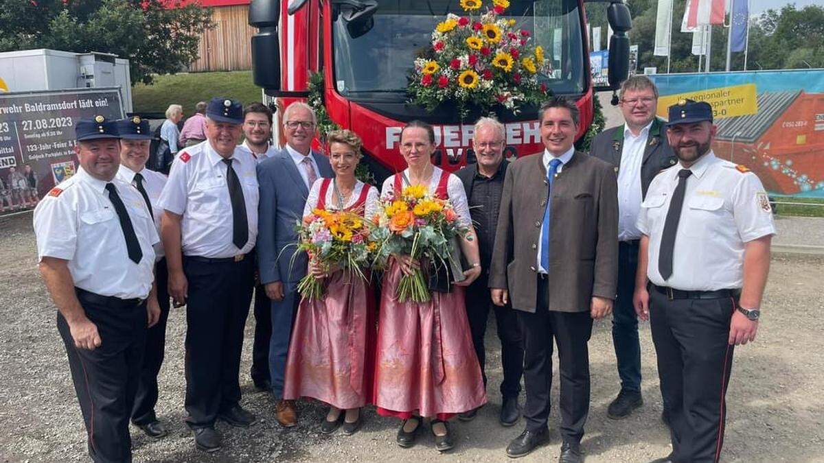 Segnung des neuen Tanklöschfahrzeuges mit Kurt Schober, Reinhart Rohr, Christoph Staudacher und Friedrich Paulitsch