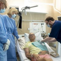 Tag 0: Die gentechnologisch veränderten Zellen werden dem Patienten wieder verabreicht
