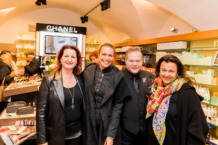 Auch Claudia Kohl, Geschäftsführerin des Stadtmarketings in Villach war bei der Eröffnung.