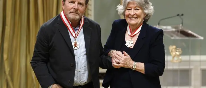 Schauspieler Michael J. Fox wurde für seinen Einsatz gegen die Parkinson-Krankheit von Kanadas Generalgouverneurin Louise Arbour geehrt