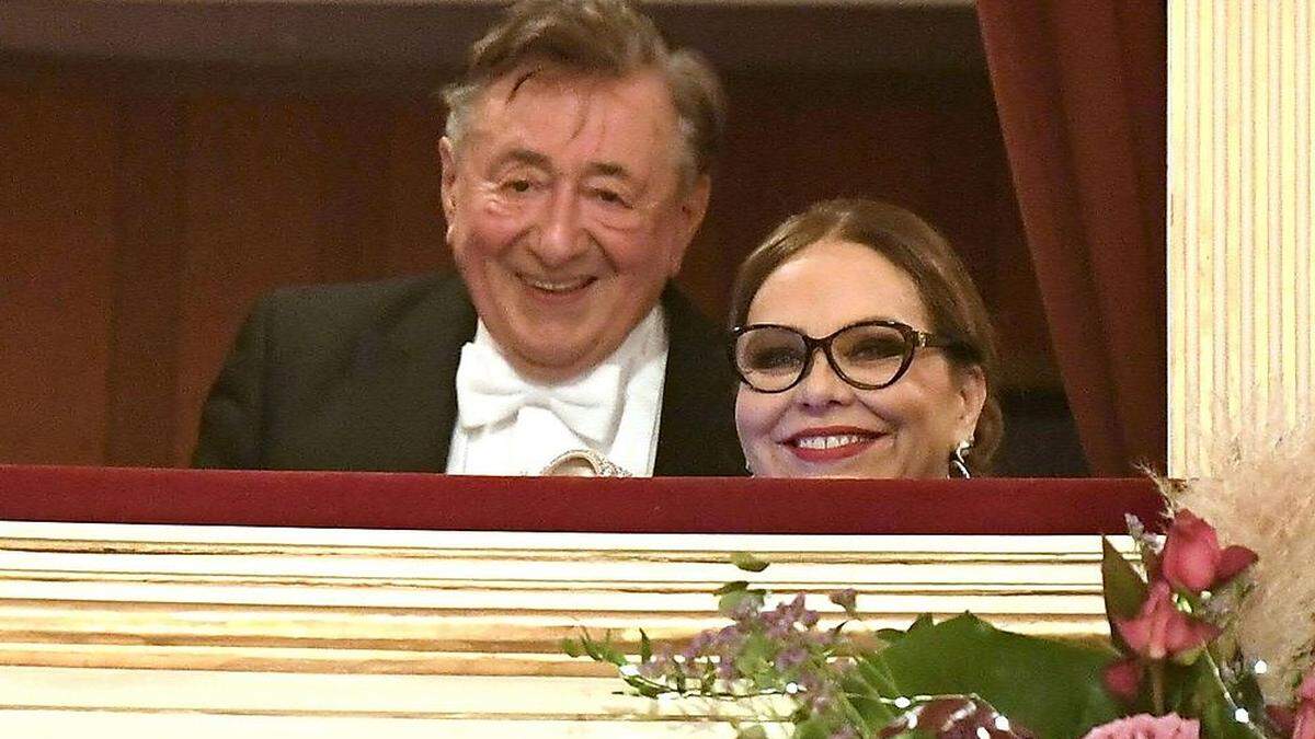 Richard Lugner mit seinem Opernballgast Ornella Muti im Februar