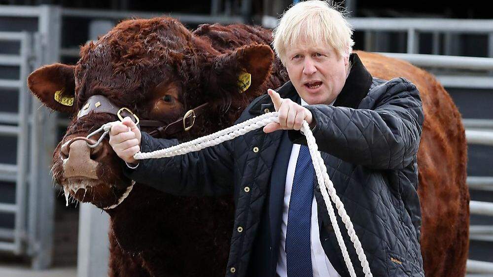 Johnson reiste am Freitag nach Schottland. In Aberdeenshire kündigte er ein Hilfspaket für schottische Landwirte für die Zeit nach dem Brexit an