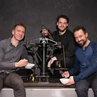 Andreas Senn, Thomas Kracher und Christian Geisler legen in der „SENNS.Bar“ den Fokus auf Spitzenküche, Wein und „sen(n)sationelle“ Cocktails