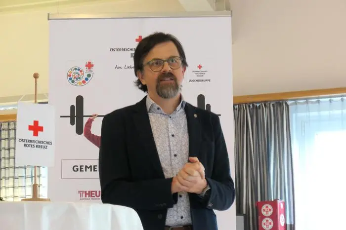 Rotary-Präsident Richard Kogler: „Das Buch hat bereits 80.000 Euro eingebracht“