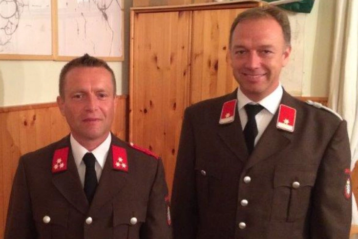Die Freiwillige Feuerwehr Zelting steht nun unter einem neuen Kommando. Die Mitglieder der Wehr haben Manfred Semlitsch (l.) zum neuen Kommandanten und Manfred Mikl (r.) zu seinem Stellvertreter gewählt.