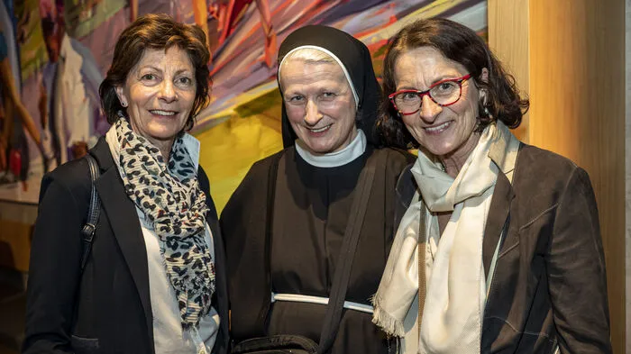 Mit Ordensschwester Sabine (Mitte) verbindet Gabalier eine langjährige Freundschaft. Huberta Gabalier (rechts) ist stolz auf ihren Sohn.