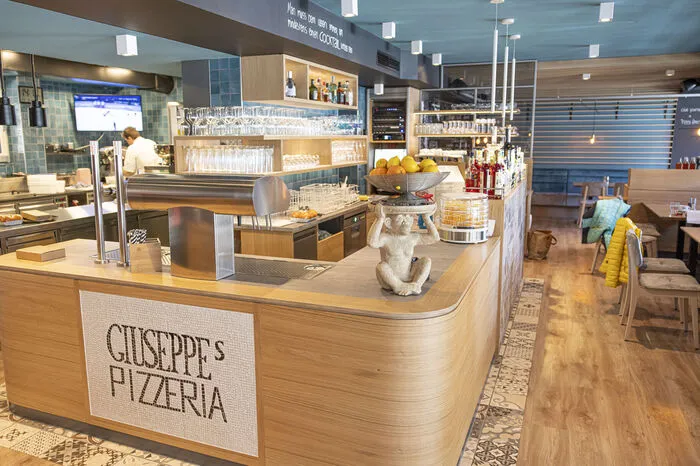Auch einen neuen Pizzaofen gibt es in der Küche