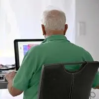 Parallel zur Gesamtbevölkerung altert auch die Erwerbsbevölkerung