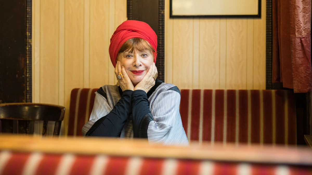 Inge Maux: „Ich finde es toll, wenn es Gesichter gibt, die nicht geliftet sind. Ich denke nun: ‚Mein Gott! Jetzt habe ich genug Falten für diese Rolle!‘“