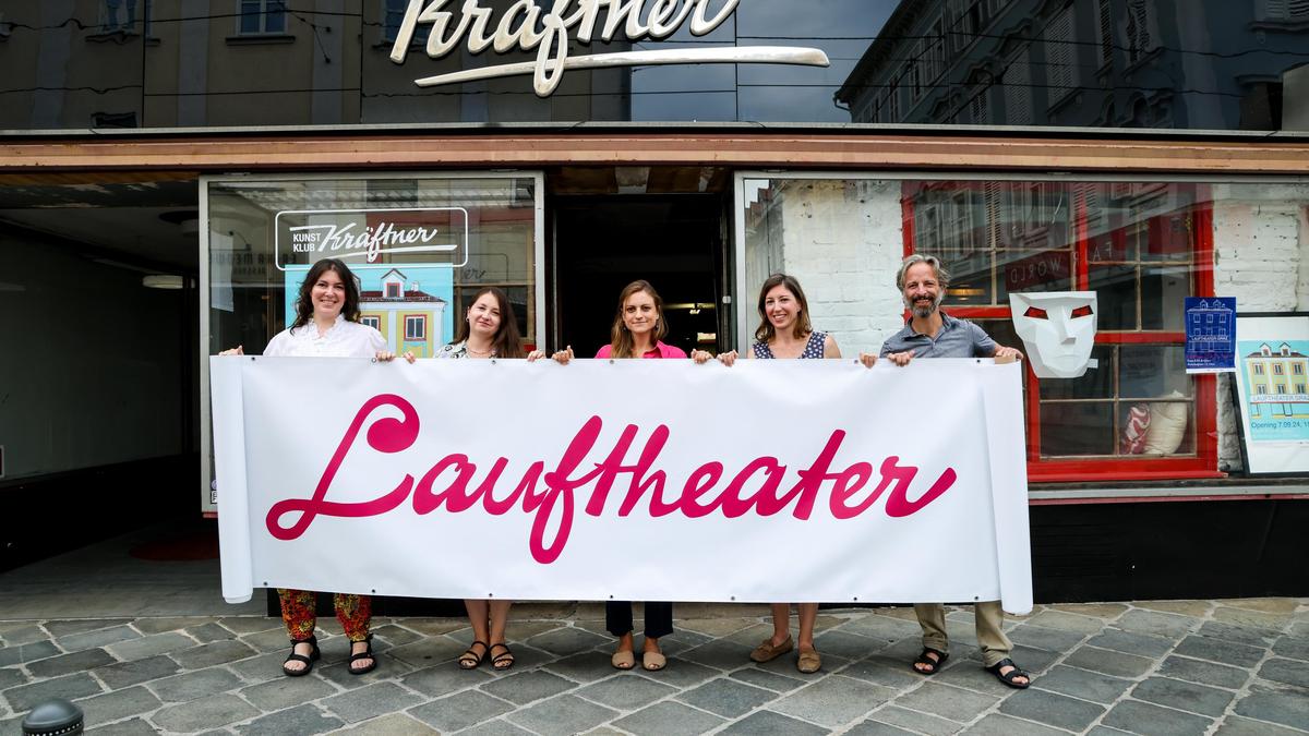 Lauftheater: Sara Novi, Alona Bakirova, Carlotta Bonura, Michaela Purgstaller, Igor Petković