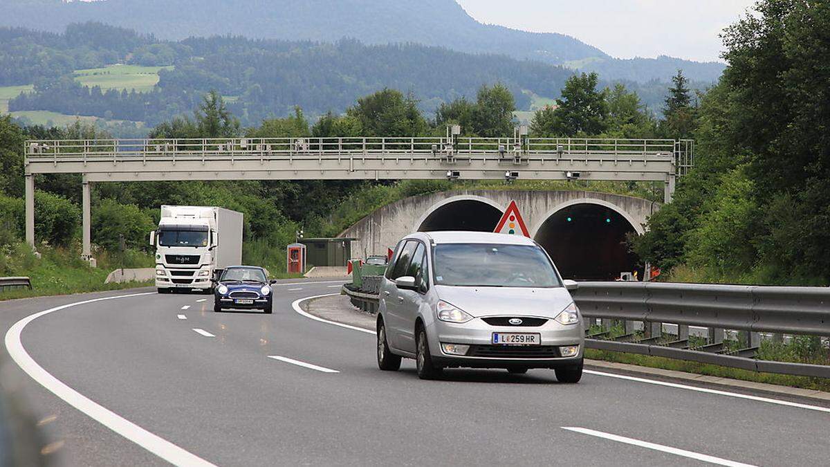 Tunnelanlagen der Nordumfahrung müssen gewaschen werden