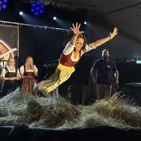 Heu-Dirndlspringen in Mogersdorf