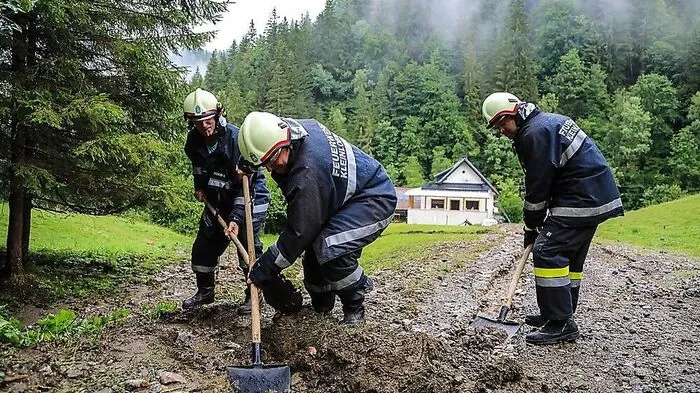 Das große Aufräumen nach den Unwettern 