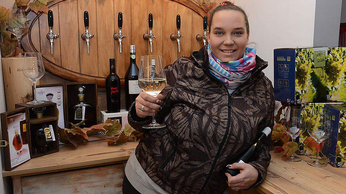 Ines Stromberger eröffnet die Vinothek „Bevi Ben“ 