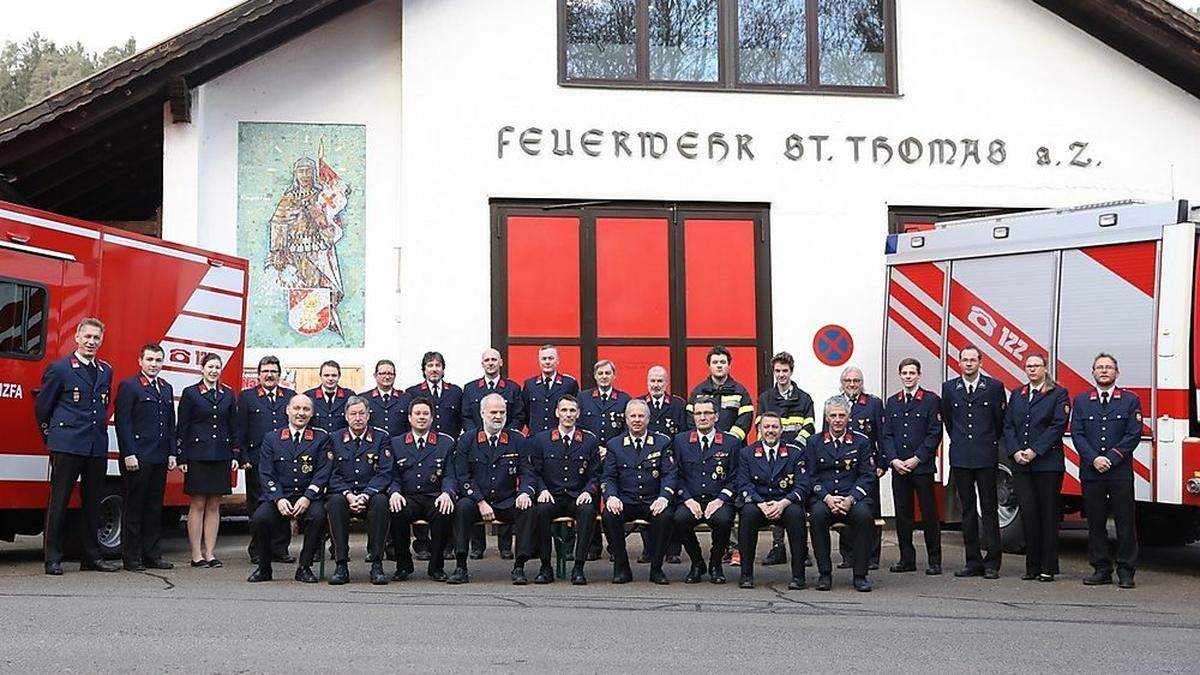 Insgesamt sind 40 Kameradinnen und Kameraden sind bei der Feuerwehr aktiv