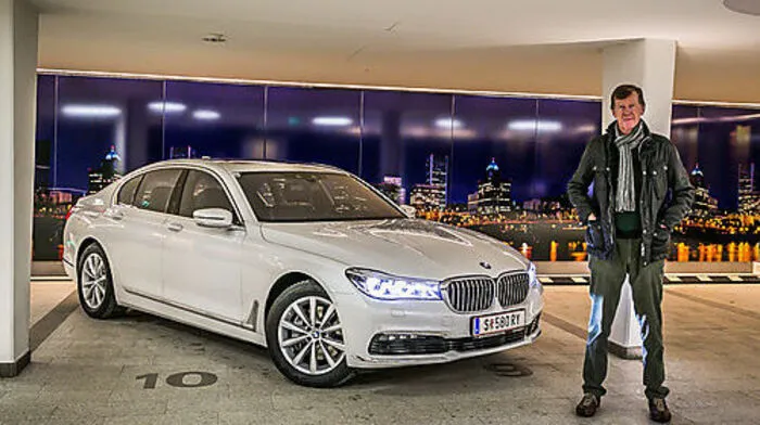 Könige von Bayern: Cheftester Walter Röhrl mit dem 7er BMW