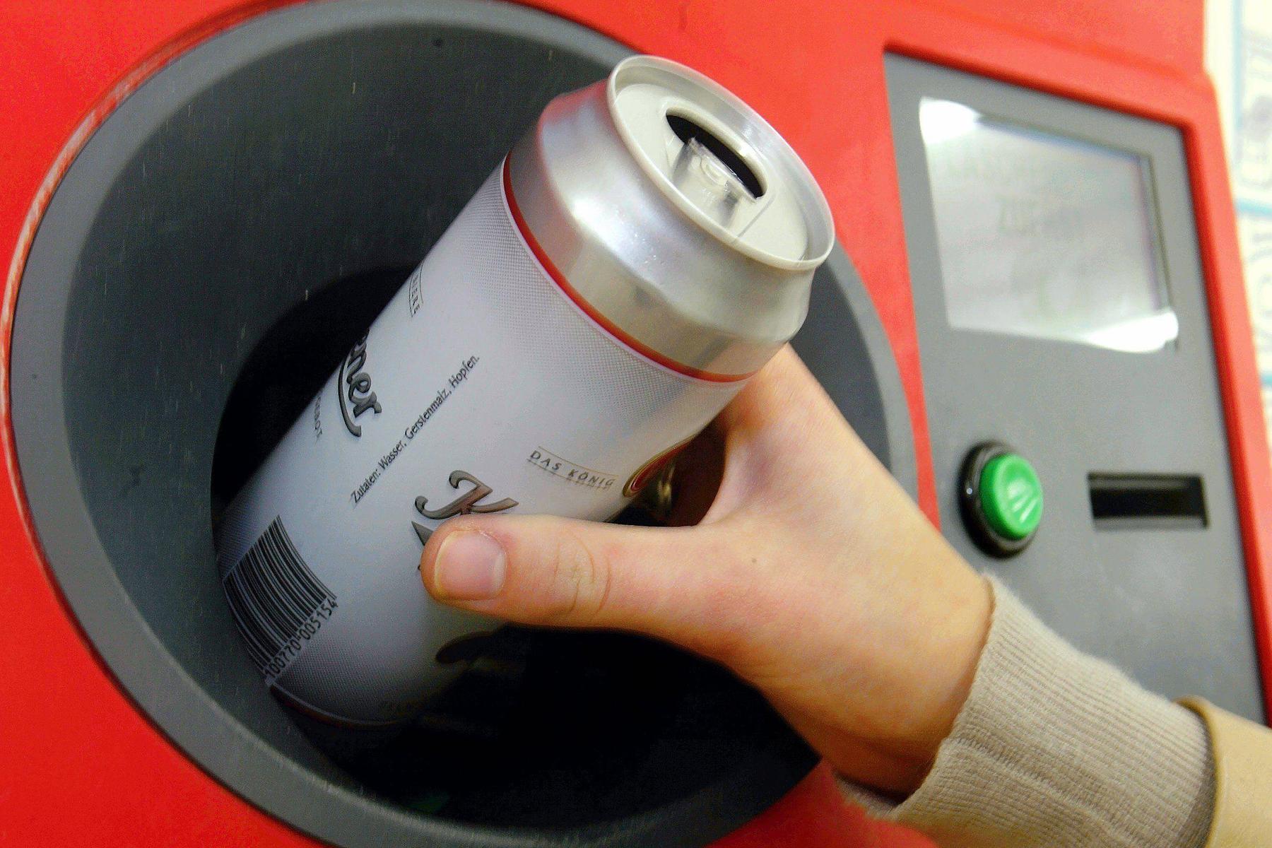 Rückgang beim Absatz? 25 Cent pro Dose: Pfand wirbelt Biermarkt auf