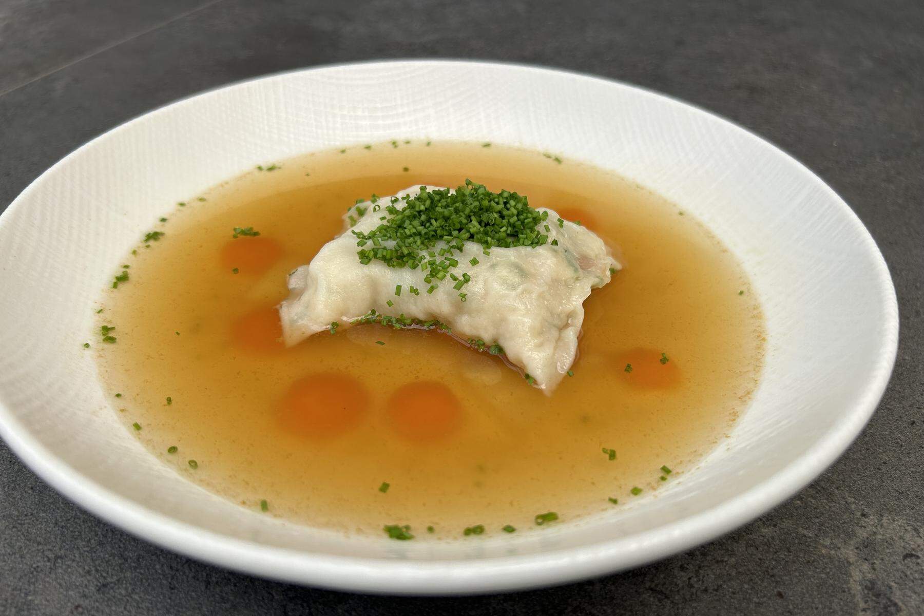 Tolle Rezepte für wenig Geld: Z’sammg’legte Knödel