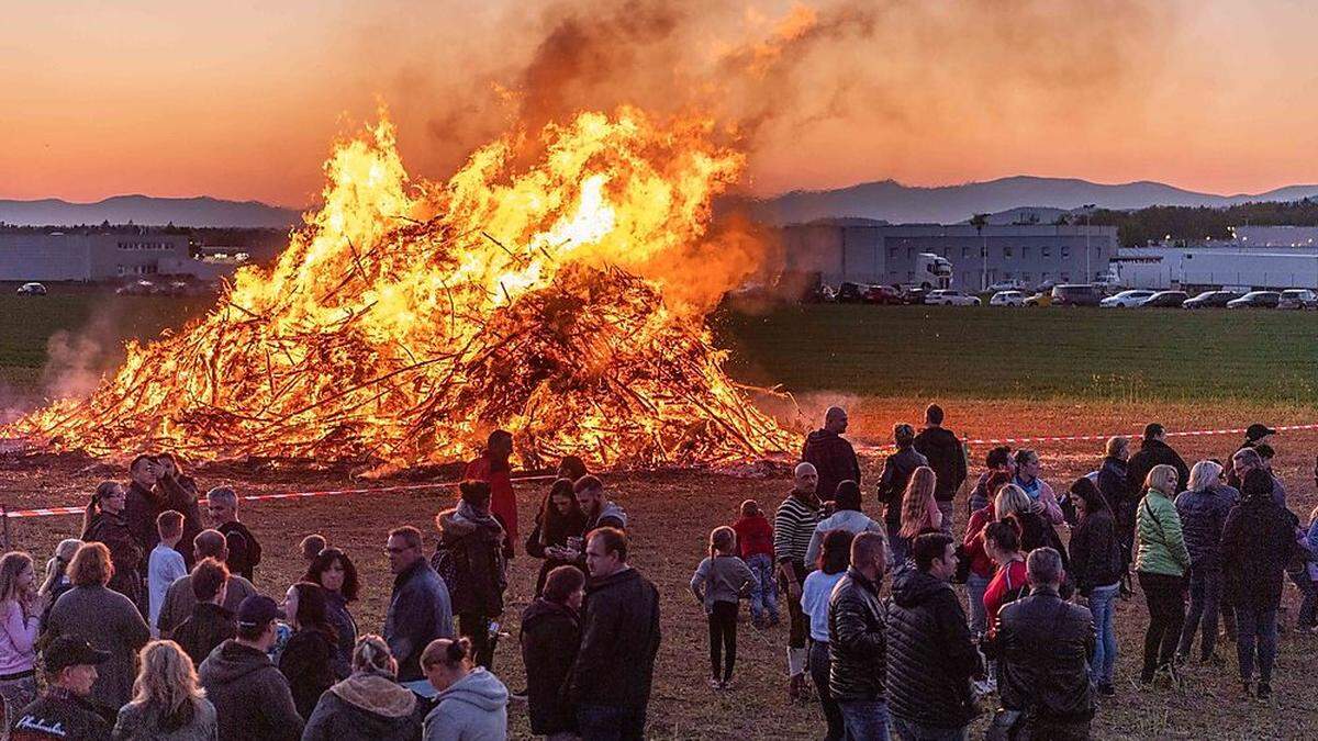 Das Coronavirus verhindert heuer auch die Osterfeuer 