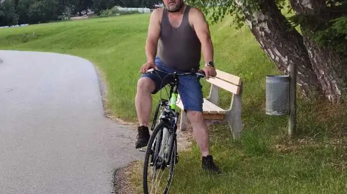 Umsattler Roland Kirchner ist am Sonntag, 20. Juni, schon um 7.00 Uhr in den Tag gestartet ...