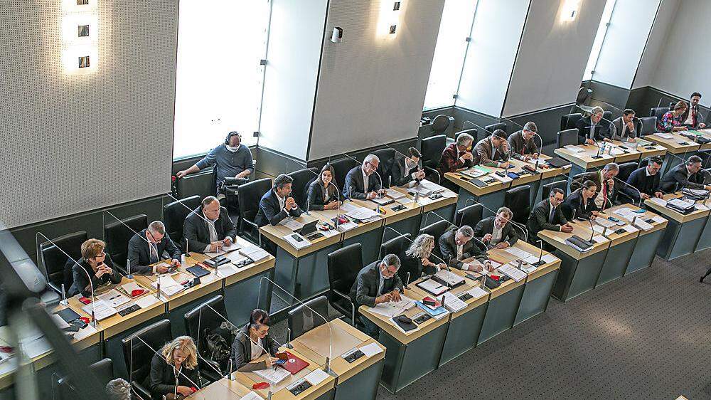 Die Landtagssitzung vom 25. November sorgt für heftige Nachwehen