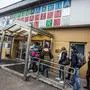 Schüler gehen in die Schule, Schüler gehen in die Schule, alpen adria Gymnasium völkermarkt