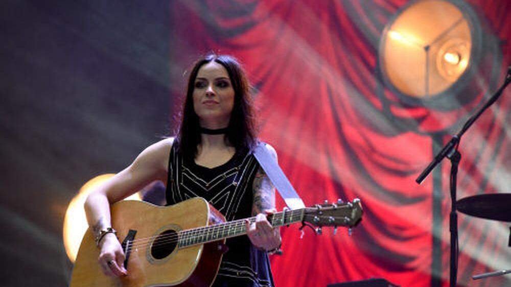 Amy Macdonald erntete zu Beginn ihres Konzertes zurückhaltenden Beifall