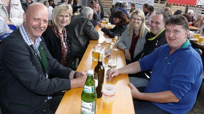 Ganz im „Zeichen der Aroniabeere“ stand das erste Aroniablütenfest der Steiermark beim Aroniahof Kober in Hochenegg.