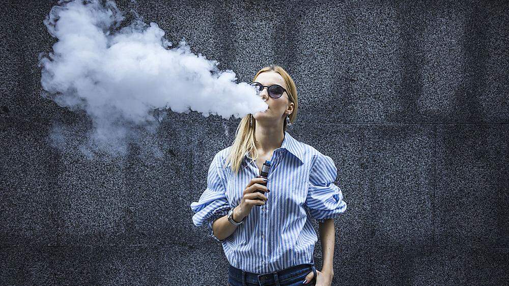 Todesfälle durch E-Zigaretten: Ärzte sehen möglichen Zusammenhang mit künstlichen Cannabinoiden