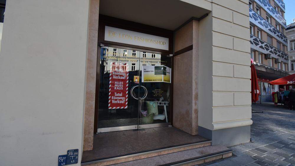 Die Räume des Modegeschäftes am Hans- Gasser-Platz sind  wieder zu vermieten 
