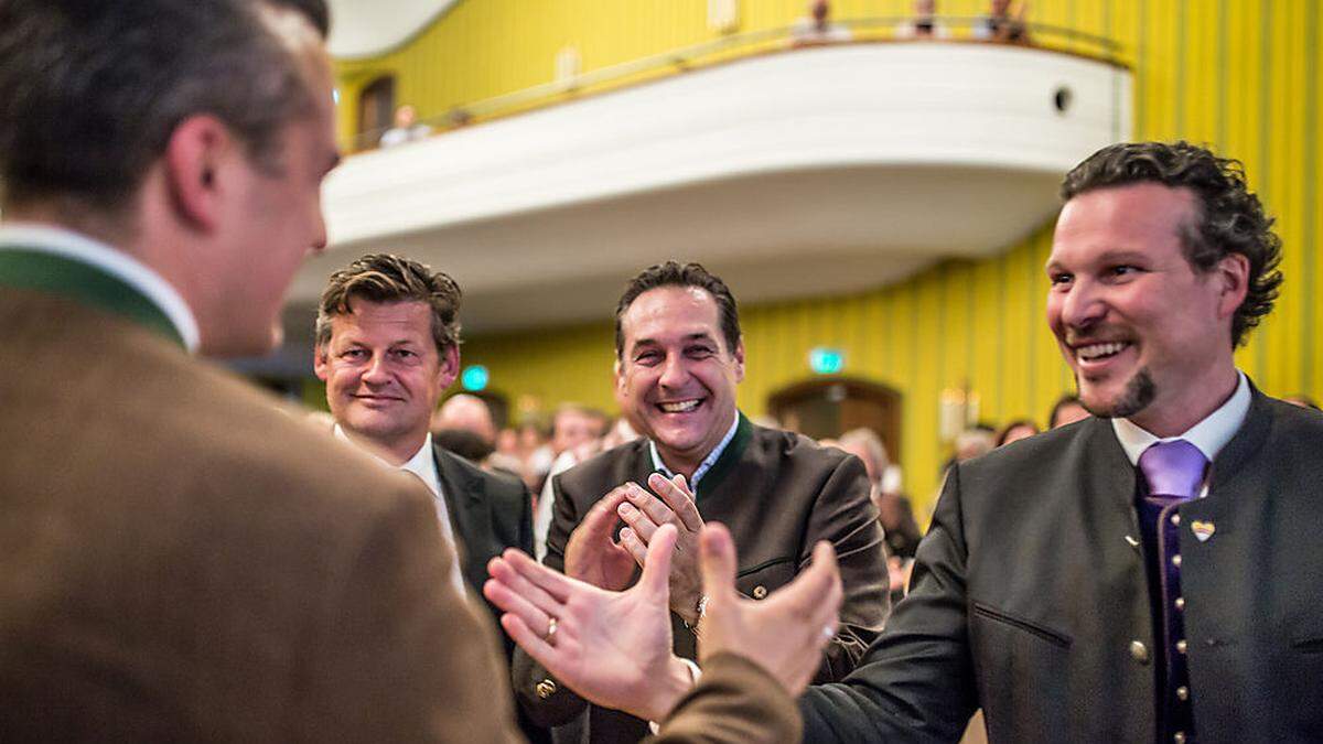 Germ (rechts) dürfte als Obmann bestätigt werden