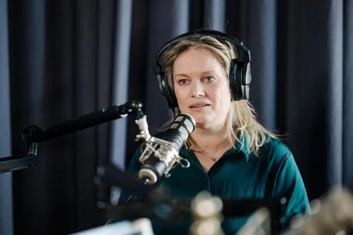 Corinna Milborn zu Gast im „Wir, FOMO Sapiens“ Podcast der Kleinen Zeitung 