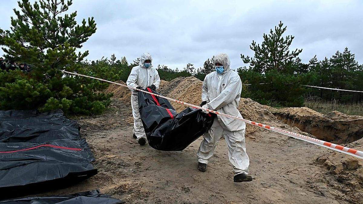 Untersuchungen an Gräbern in Lyman 