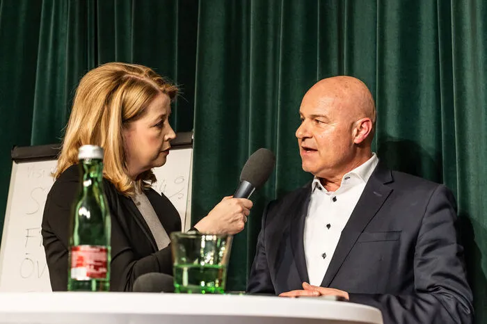 Klicken Sie sich durch die Bilder des Abends