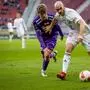 KLAGENFURT,AUSTRIA,03.NOV.24 - SOCCER - ADMIRAL Bundesliga, SK Austria Klagenfurt vs Wolfsberger AC. Image shows Jannik Robatsch (A.Klagenfurt) and Nicolas Wimmer (WAC).  
Photo: GEPA pictures/ Matthias Trinkl