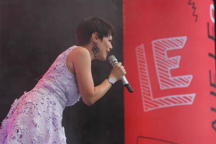 Beliebter Gast in Leoben ist auch Schlager-Superstar Francine Jordi. Die Schweizerin lässt die Herzen ihrer Fans durch ihre unkomplizierte Natürlichkeit höher schlagen.