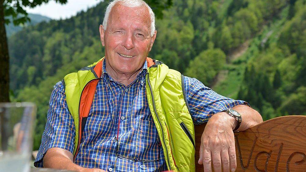Hans Peter Schönlaub im weltweit einzigartigen geologischen Zeitfenster der Karnischen Alpen 