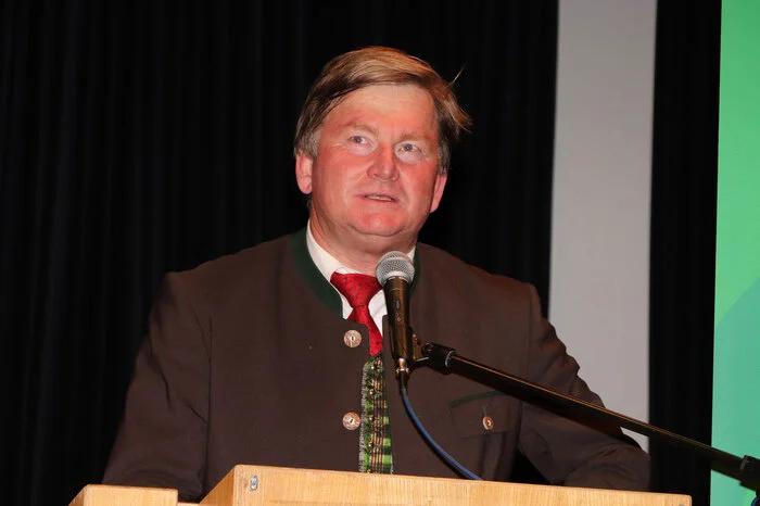 Die Moderation hatte in humorvoller Art der Stiftspfarrer aus St. Georgen am Längsee Christian Stromberger über.