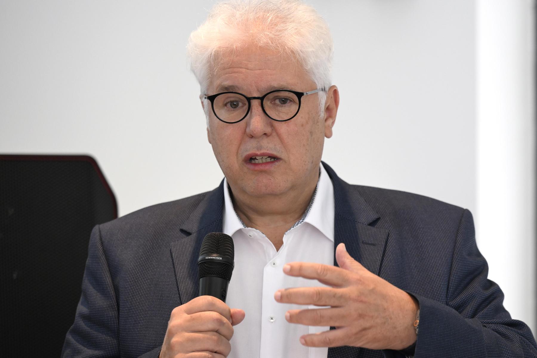 Predsednik ÖGK Huss pozval k večji regionalnosti in finančni podpori