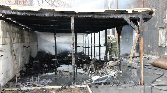 Von dem Zubau soll das Feuer seinen Ausgang genommen haben