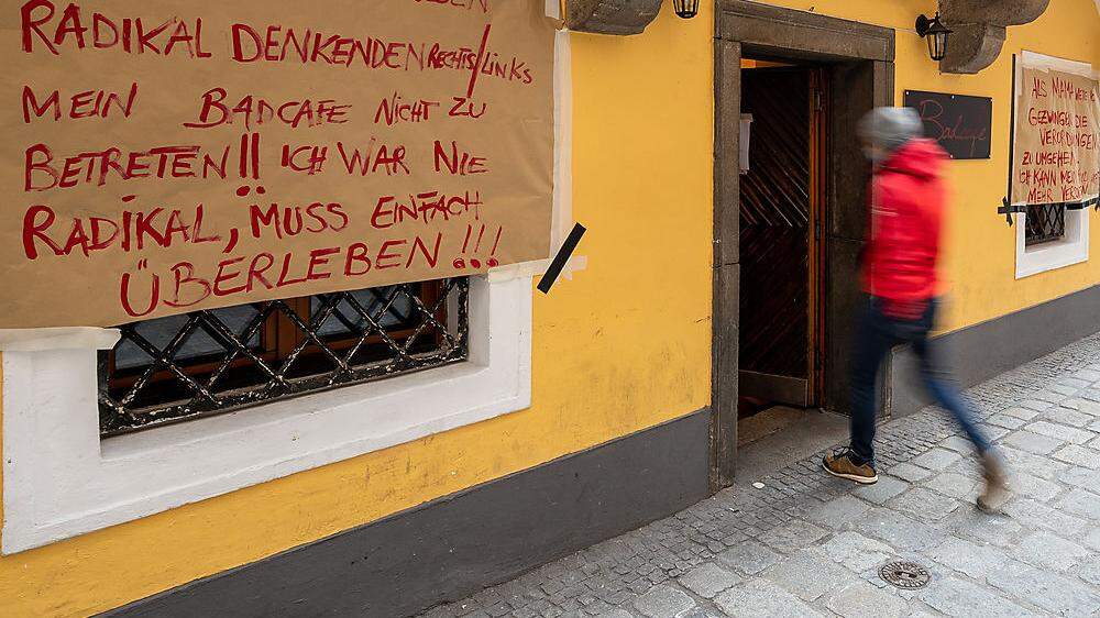 Eine Linzer Wirtin hat bereits aus Protest ihr Lokal geöffnet
