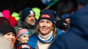 Mikaela Shiffrin mischte sich unter die Massen
