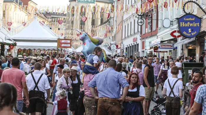 Der Villacher Kirchtag zählt zu den größten Brauchtumsveranstaltungen Österreichs und findet im heurigen Jahr zum mittlerweile 76. Mal statt