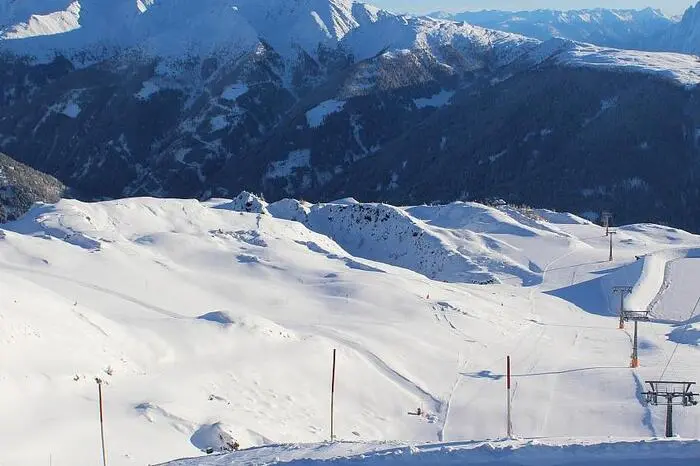 Schon am Donnerstag geht es hingegen auf dem Thurntaler los. Die Pisten sind präpariert, dem Skispaß steht nichts mehr im Wege.