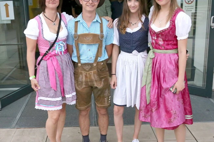 Und aus dem ganzen Bezirk Völkermarkt und darüber hinaus kamen die Nachtschwärmer angereist, um bei diesem Event dabei zu sein. 